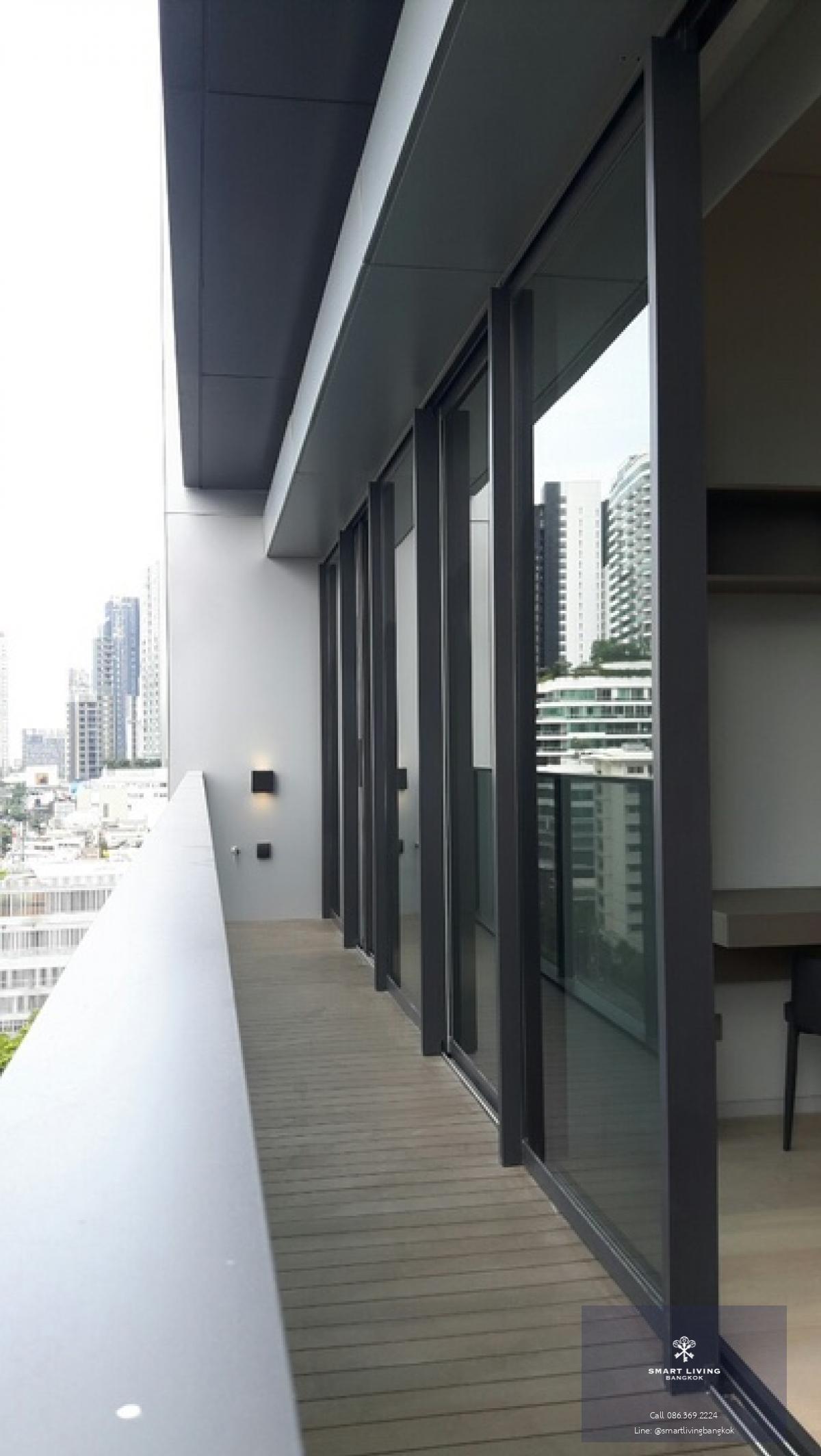 📢👇Are you ready to move in luxury condominium in Thonglor?This fully furnished , unblocked view, long balcony is ready for you to view and book before rent out now