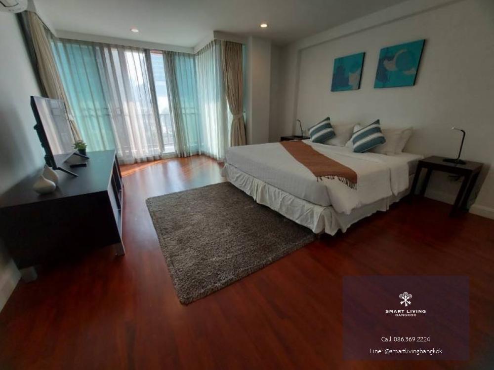 📢👇PETFRIENDLY in Sathorn, big size unit for 3 beds, fully furnished, big balcony, located in business area Sathorn, Silom, many restaurants and shopping centers, supermarkets#petfriendly