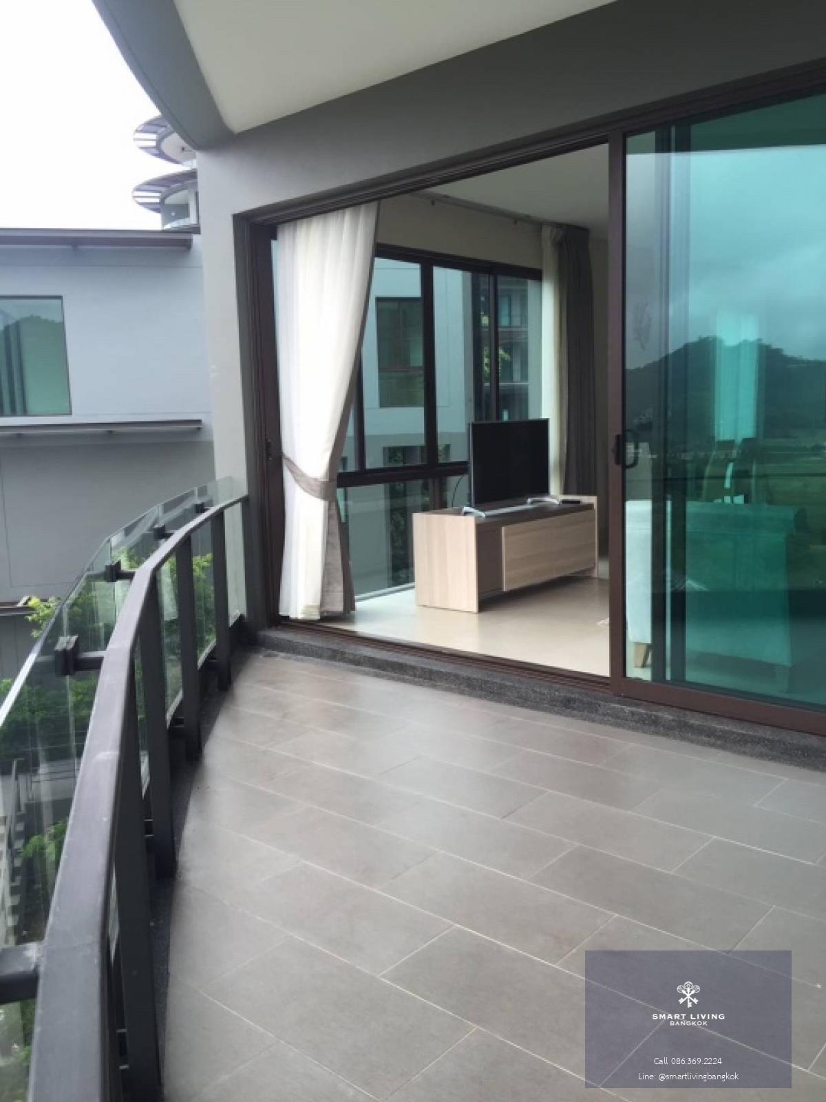 📢👇Fresh air , ozonic through all the year near Bangkok , Khaoyai is one of the good place to relax yourself from hard work, corner unit with 360’ view of hill