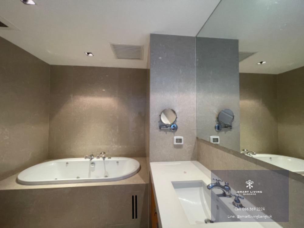 For rent 2 bedrooms at Athenee residence near BTS Ploenchit