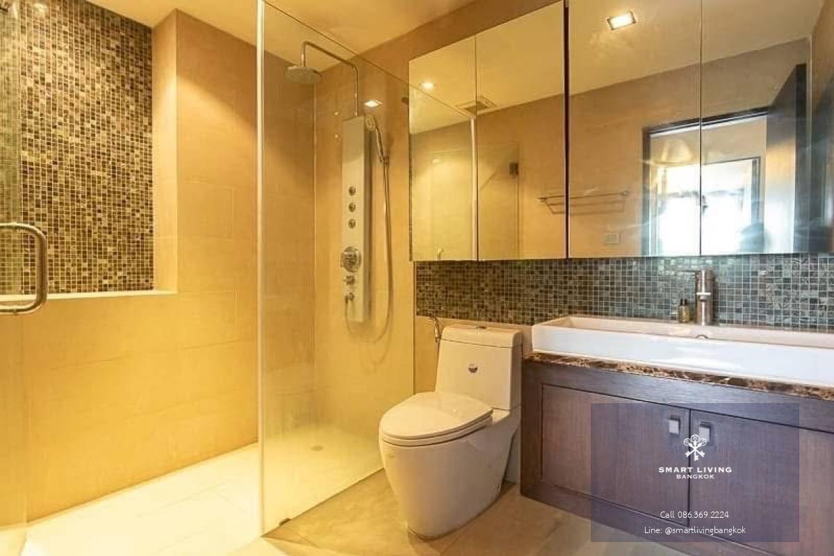 📢👇 Newly renovated low rise condo,combine unit, quiet & peaceful place to live or invest as located in good area near ONE Bangkok , easily traveling in many routes