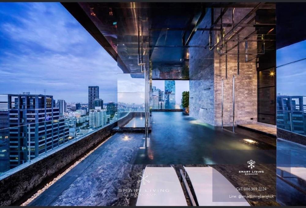 M Silom 1 bed, beautiful unit with clear city view and close to Silom Plaza and AIA Tower.