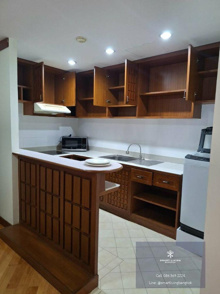 Nice residence near Emquartier! 2 Bedroom good price ready to move in near BTS Phromphong