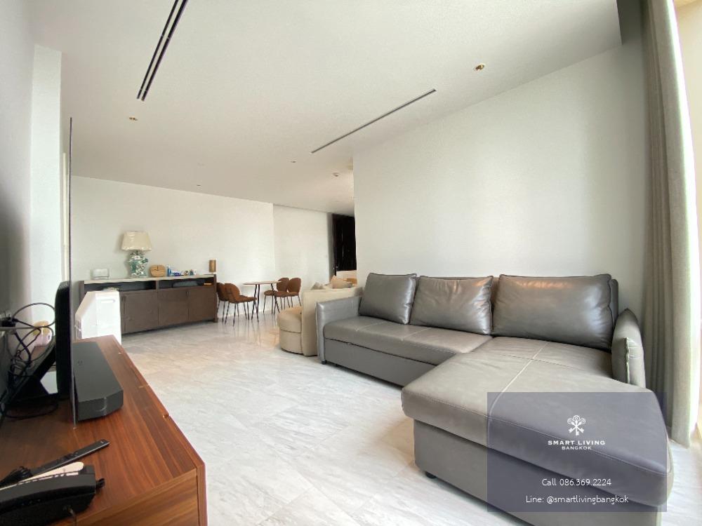 Experience with The Ultra luxury Condo near Chrao phraya river, Huge and furnished surrounded by convenience place