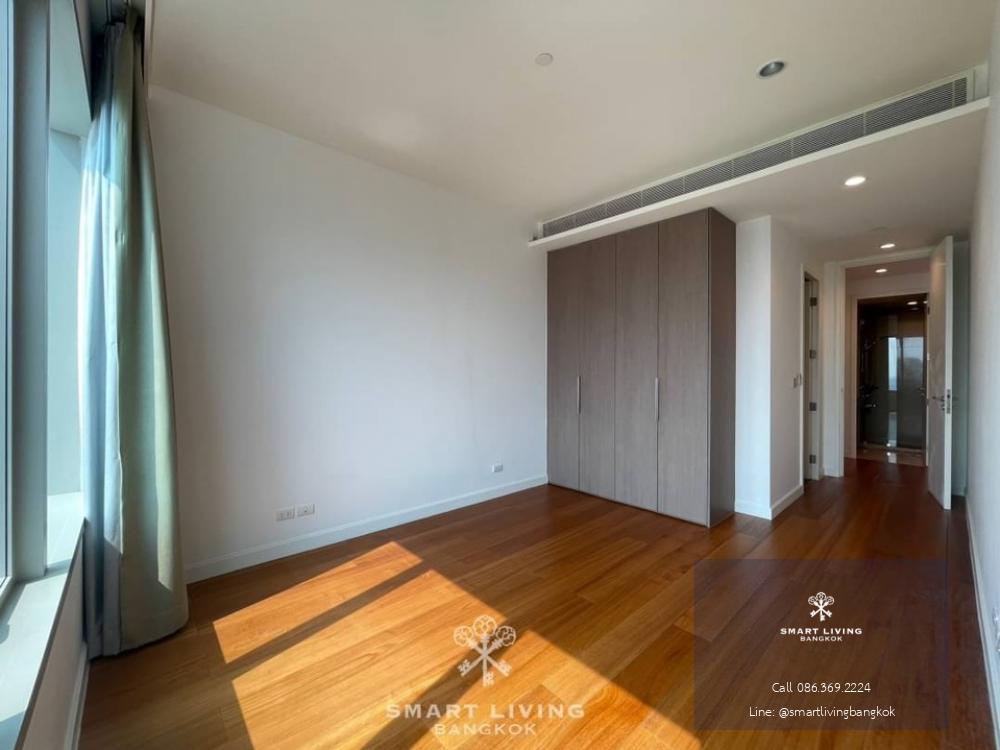 For rent: 185 RAJADAMRI, luxury condo in ratchadamri road, wide view of ROYAL BANGKOK SPORT CLUB, near Lumpini park ,long big balcony