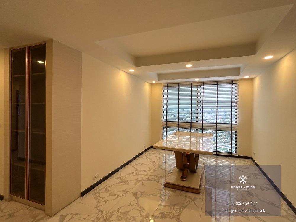 Condo for rent at The president park sukhumvit 24 with 3 Bed and ready to move!! Location near BTS Phrom Phong