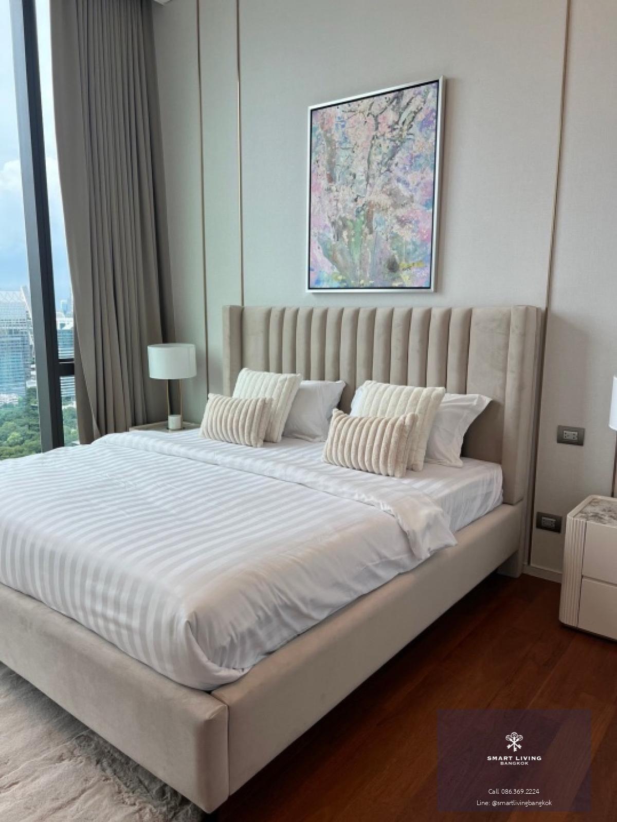 📢👇Hurry book this special unit now!!Super rare item at The Residences at Sindhorn Kempinski, 2 combine units, 5 beds, nice modern luxury with Lumpini park and city view, next to Velaa Community mall