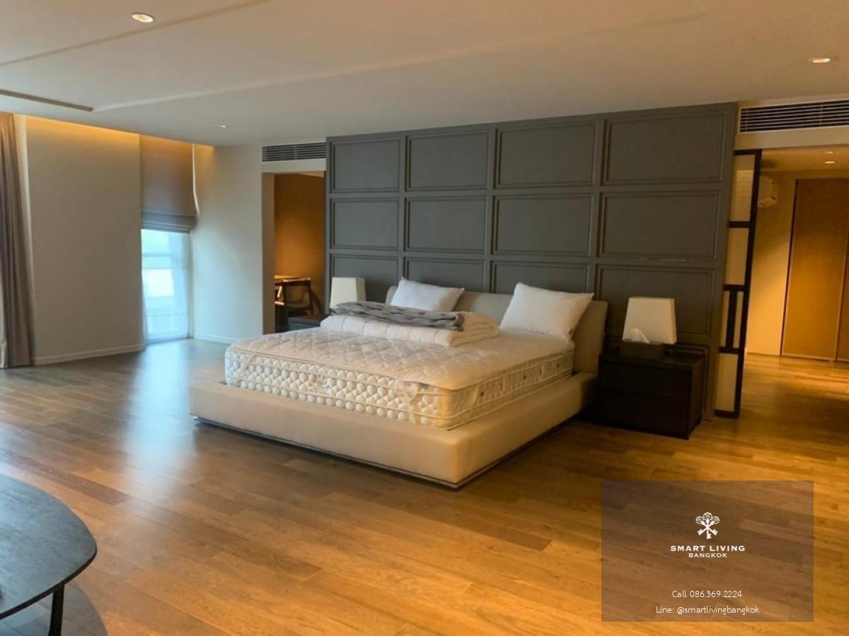 📢👇 Large size 3 beds Duplex at Rende Sukhumvit 23, nice modern decoration, near Terminal 21*Available 10 June 24*