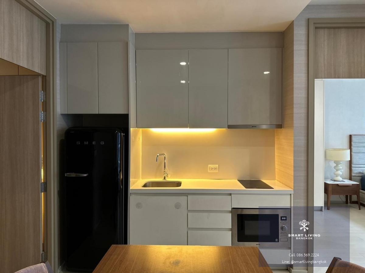 📢👇One of the closest place near BTS with special entrance directly , this unit is swimming pool view. All furniture is imported from Italy, decorated with high-quality materials.Sell with tenant rented at 43,000 baht per month, the contract ends in June