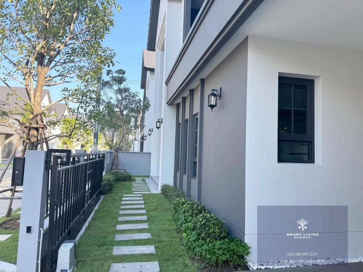 📢👇 Brand new single house for rent in good compound with good security. Located only 5 minutes from Mega-Bangna (The project is located along the Southern Outer Ring Expressway), fully furnished