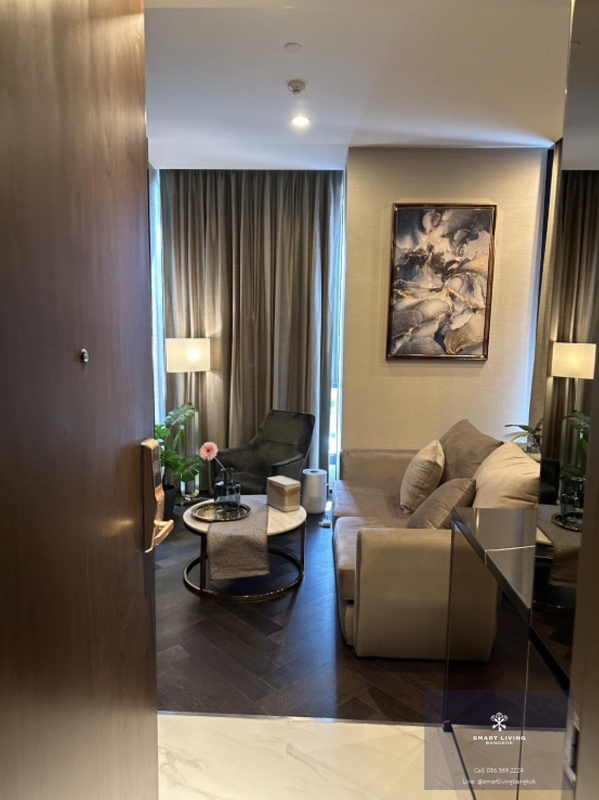 📢👇Luxury residence at The Esse Sukhumvit 36, located on the main road and only few steps to BTS