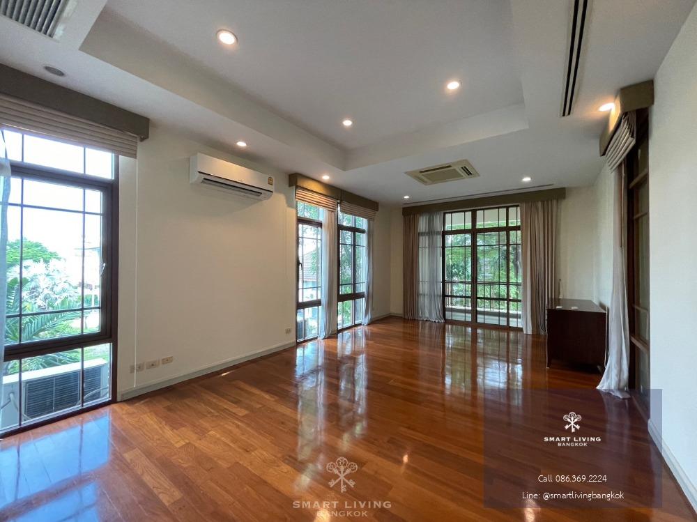 📢👇For rent house in nice compound with good security in the heart of BKK near  EmQuartier, The Emporium, St.Andrews International School Bangkok, BTS Phra Khanong