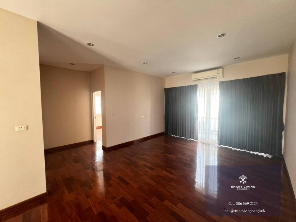 📢👇 House in good compound , easily  traveling in and out through two routes:1. Raminthra Road (Soi Raminthra 14, Maiyalap)2. Kaset-Nawamin Road (Soi Prasert Manukitch 29), surrounding with many restaurants , community malls, along the street