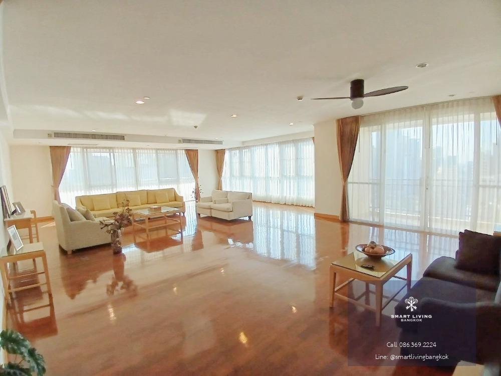 For Rent 4Bedroom huge unit behind Emphere near phromphong ready to move in