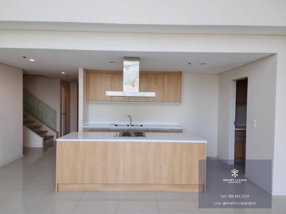 Rare item big size unit of 4 beds DUPLEX , partly furnished , big balcony, unblocked view