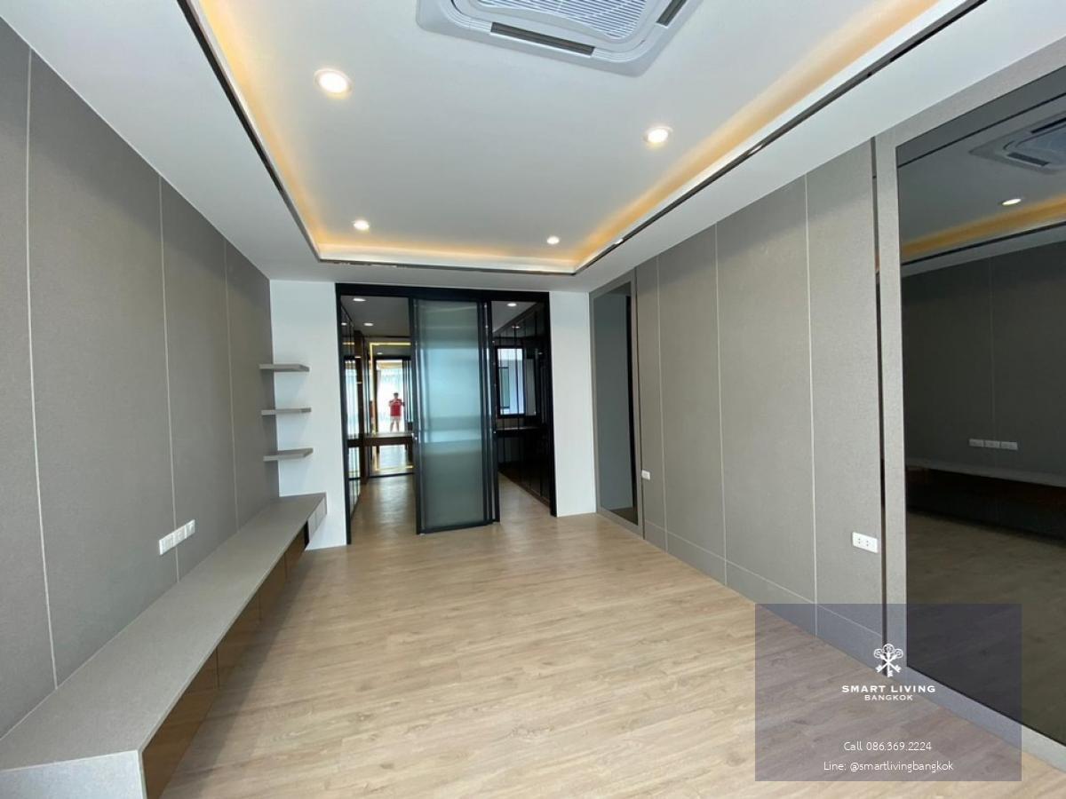 📢👇ขาย townhome ใน โครงการ Estara Haven Pattanakarn 20, หลังมุม, 3ชั้นครึ่ง , ต่อเติมครัว และ ห้องแม่บ้านพร้อมห้องน้ำเพิ่ม