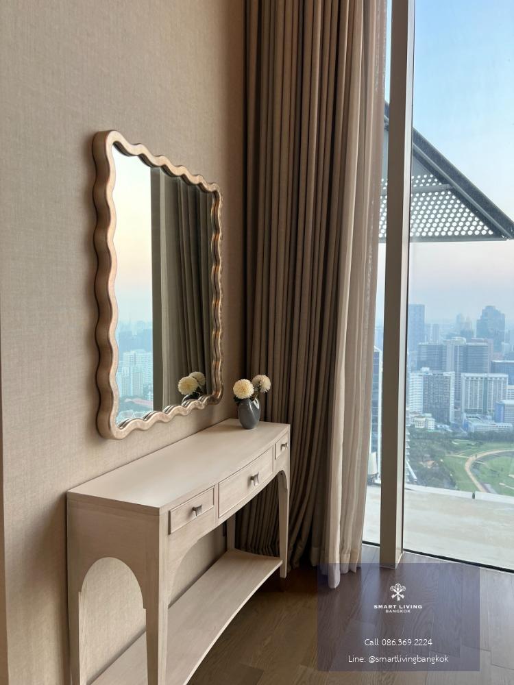 🌟✨For rent the best Penthouse in city Magnolia Ratchadamri 3 beds duplex with luxury furniture and superb panorama view, near Central World ready to move in.