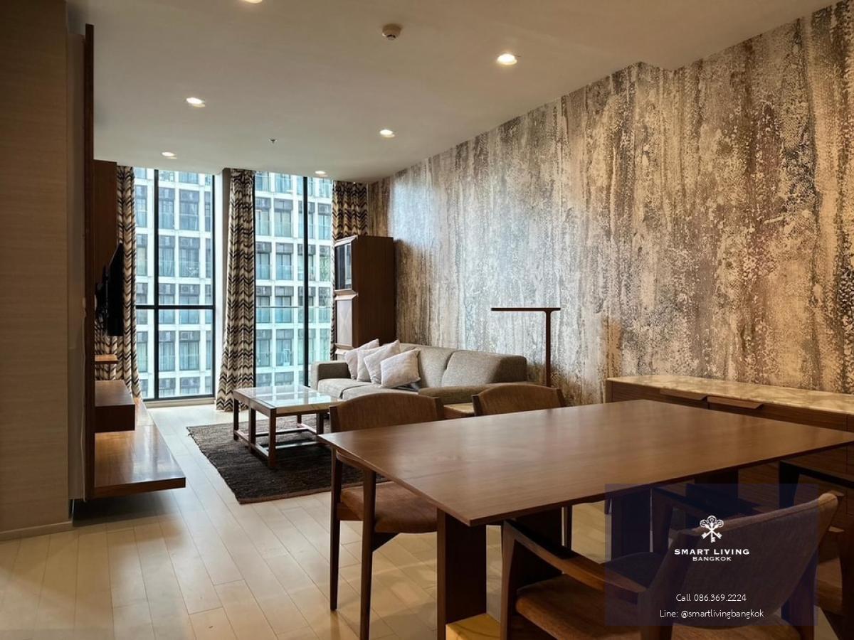 📢👇One of the closest place near BTS with special entrance directly , this unit is swimming pool view. All furniture is imported from Italy, decorated with high-quality materials.Sell with tenant rented at 43,000 baht per month, the contract ends in June