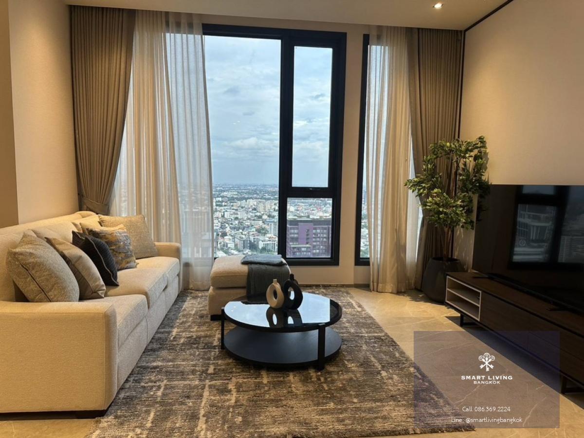 📢👇Luxury condo at Hyde Heritage Thonglor, only few steps to BTS, surrounded by many popular restaurants and coffee shops.