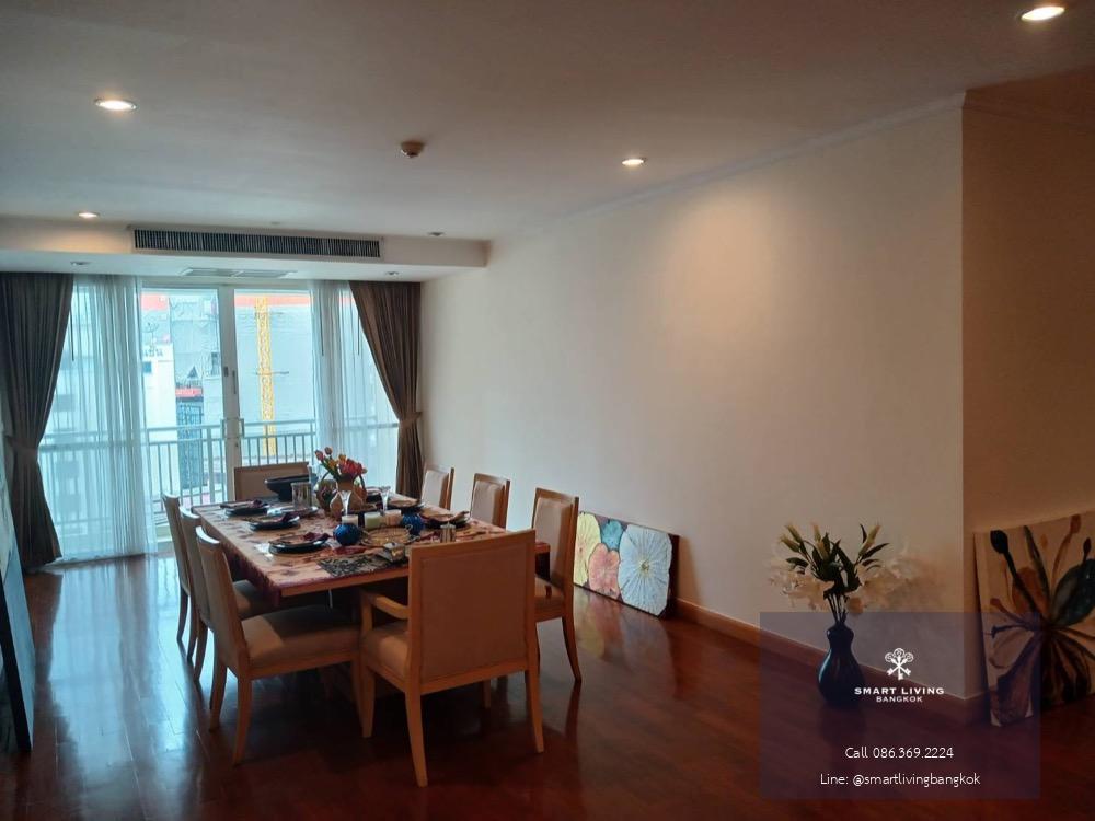 For rent 3 bedrooms, petfriendly in town near BTS Phromphong