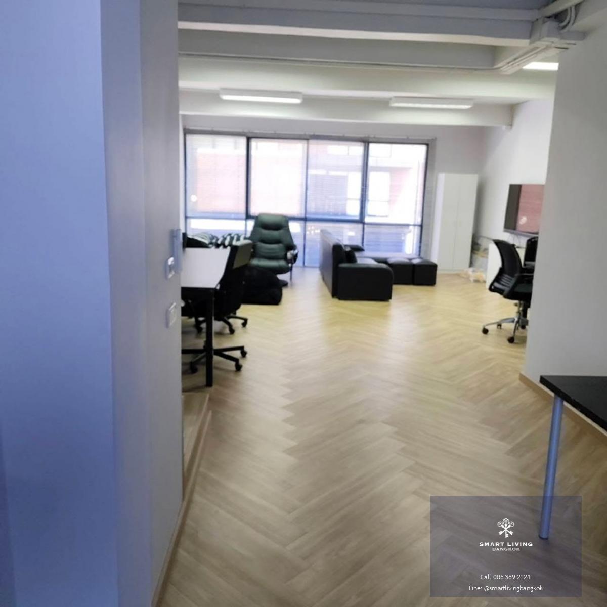 📢👇 Sell with tenant til January 26Brand new home office , 5 story with in-house lift at 𝐓𝐡𝐞 𝐏𝐫𝐢𝐝𝐞 𝐒𝐮𝐤𝐡𝐮𝐦𝐯𝐢𝐭 𝟕𝟕