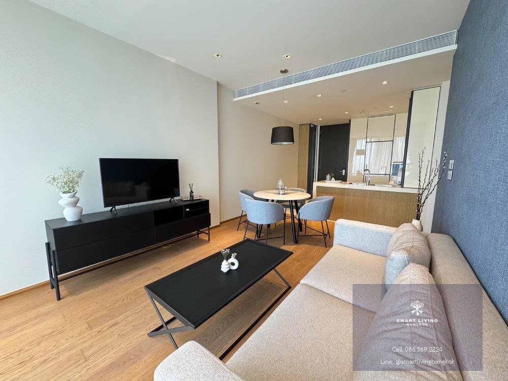 Experience with luxury condo in heart of bangkok at beatniq 2 bedroom Fully furnished! Special deal Tel.0863692224