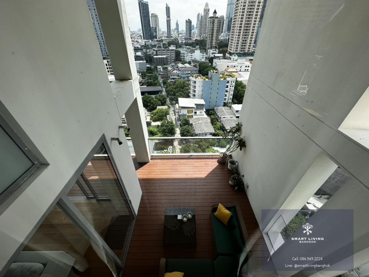 📢👇 Rare item  Luxury condo 3 beds Duplex, private lift, spacious living room , unblocked view, located in Sathorn, next to Sukhothai Hotel. There are three exits: one to Soi Suan Phlu , Soi Nanta(Sathon 1),  Sukhothai hotel ( south Sathon ), conceige serv