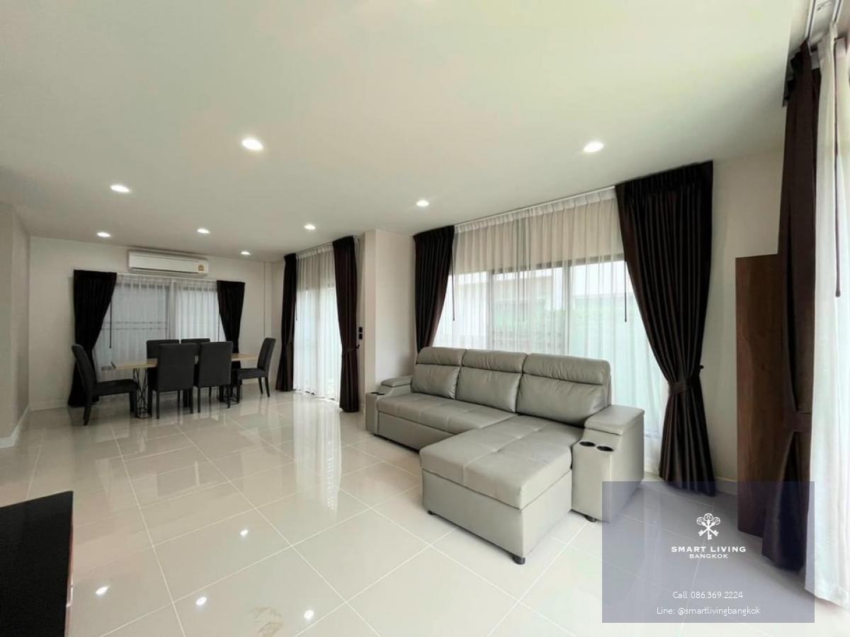 📢👇 Living in good compound and good security at Setthasiri Krungthep Kreetha 1, near Brighton College International School, Wellington College International School