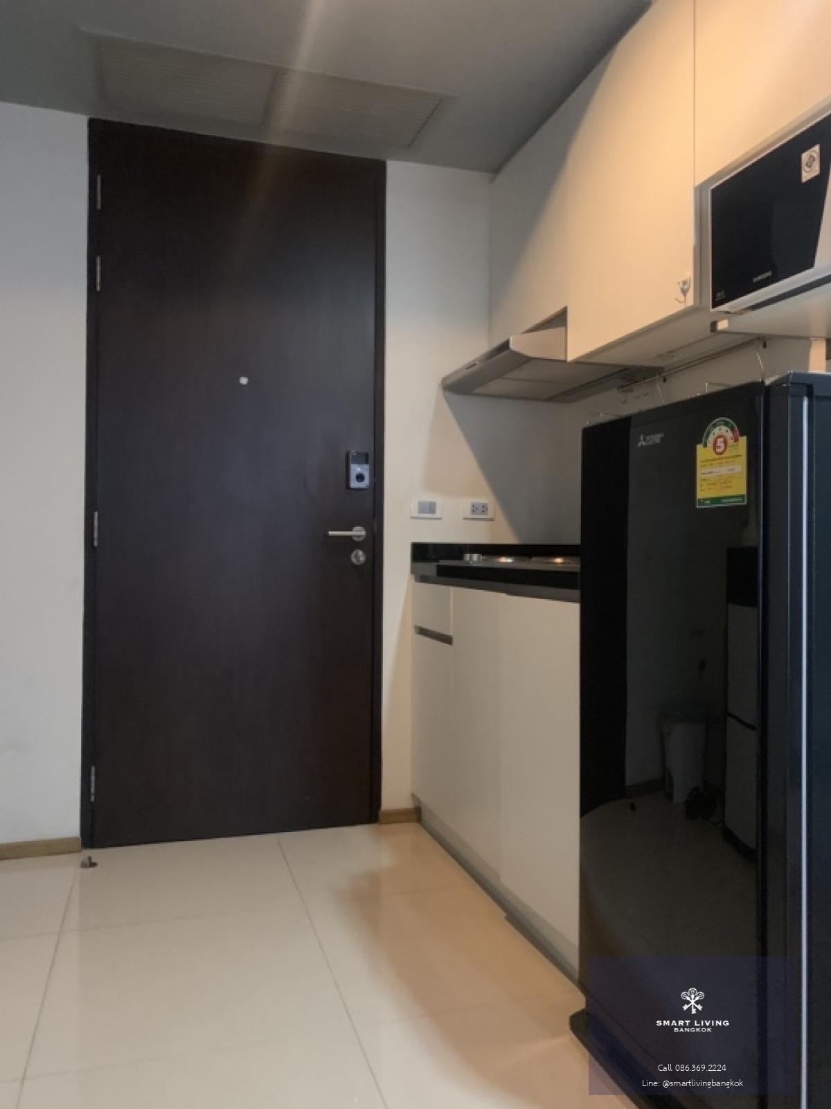 📢👇Selling condominium in the heart of the city at a very cheap price. Good transportation, convenient travel in multiple routes, fully furnished, ready to move in