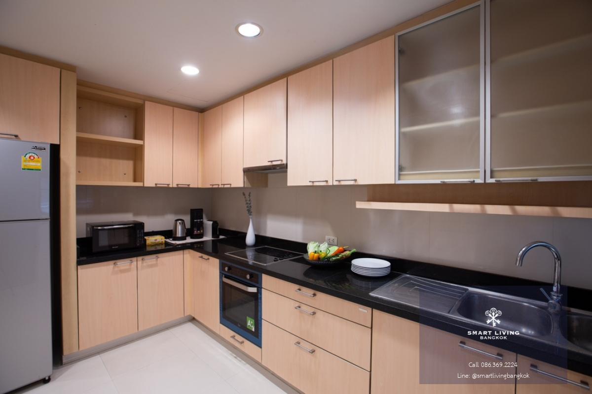 📢👇Newly renovated big size unit, petfriendly no size limit  Located at Sukhumvit 31, near Em district