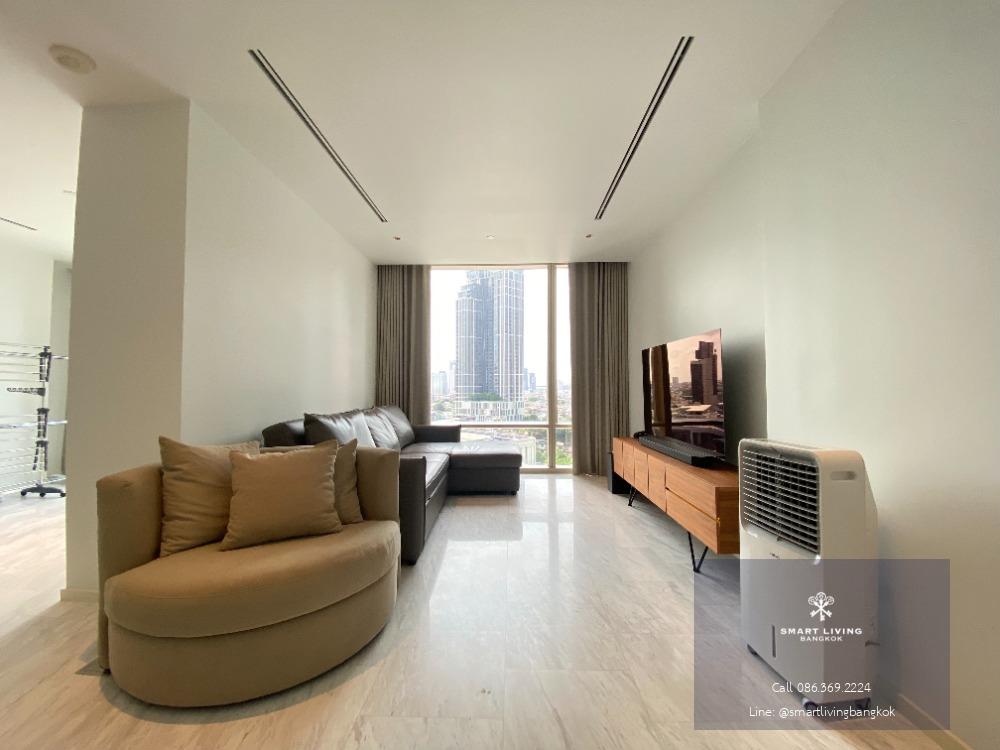 Experience with The Ultra luxury Condo near Chrao phraya river, Huge and furnished surrounded by convenience place