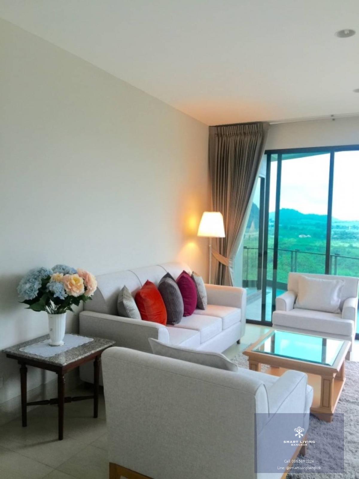 📢👇Fresh air , ozonic through all the year near Bangkok , Khaoyai is one of the good place to relax yourself from hard work, corner unit with 360’ view of hill