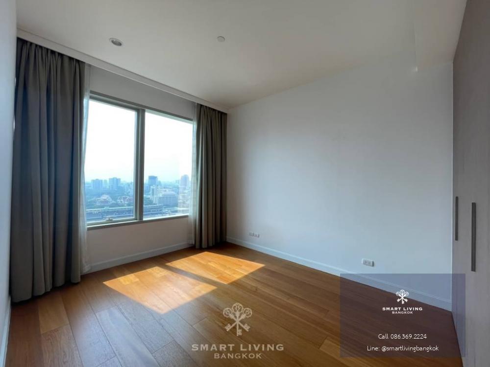 For rent: 185 RAJADAMRI, luxury condo in ratchadamri road, wide view of ROYAL BANGKOK SPORT CLUB, near Lumpini park ,long big balcony