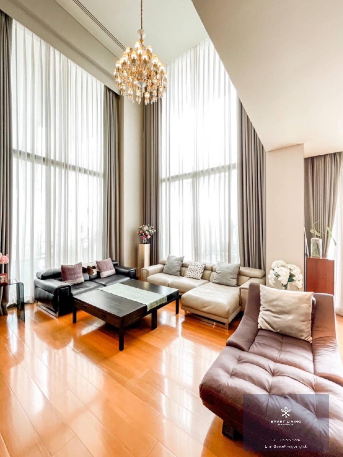 📢👇 Rare item  Luxury penthouse duplex, private lift, spacious living room , unblocked view, located in Sathorn, next to Sukhothai Hotel. There are three exits: one to Soi Suan Phlu , Soi Nanta(Sathon 1),  Sukhothai hotel ( south Sathon ), conceige serv