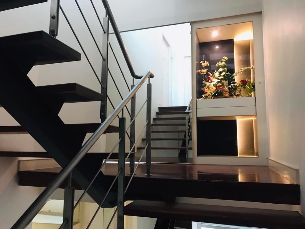 ✨ 👍For rent 3 storey Townhome near Central ladprao , small dog friendly